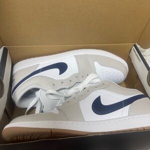Nike White and Navy Sneakers